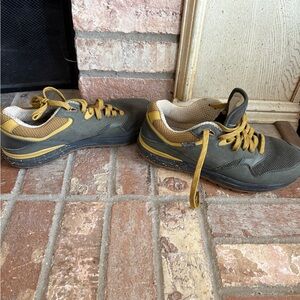 LEMS Trailhead Shoes